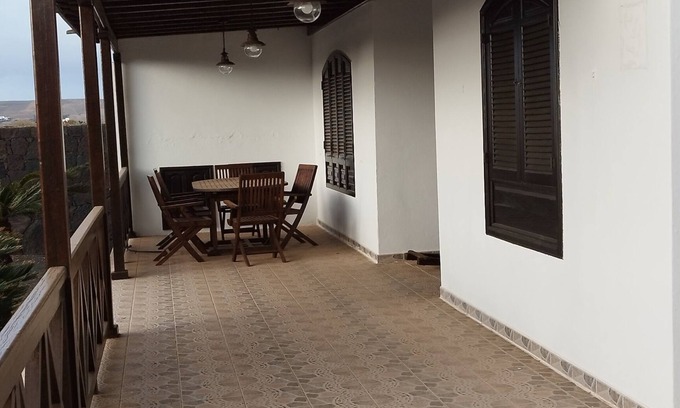 San Bartolome Villa | Casa Paraiso