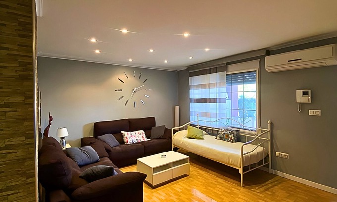 Poblats Maritims Casa | Casa Pepi | Jacuzzi | Oceanographic | City of Arts | RioTuria 5 min