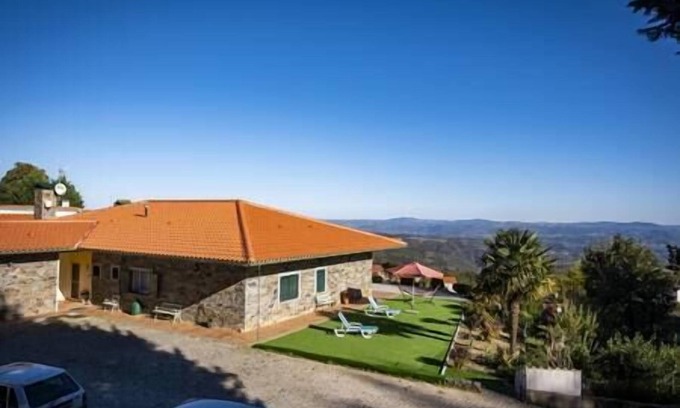 Braganca Casa | Casa Pereira is located in the village of Soeima, Alfândega da Fé