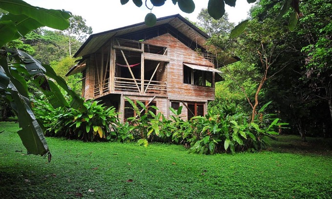 Cabo Matapalo Casa | Casa Pina, Bamboo Beach House. Premios de la Asociación de 8 viajeros, (Véase también Casa Bambu)