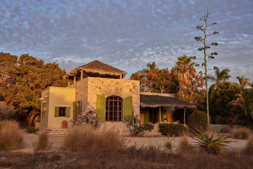 Todos Santos Casa | Casa Piedra - Close To The Beach!
