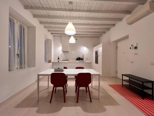 Magenta Apartamento | Casa Pina - Milan - Malpensa - Rho Fiera
