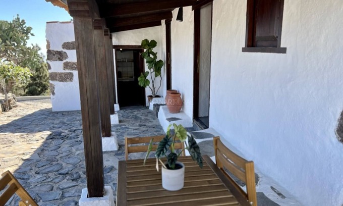 Taucho Cabaña | Casa Pino: Descanso y Naturaleza con Vistas