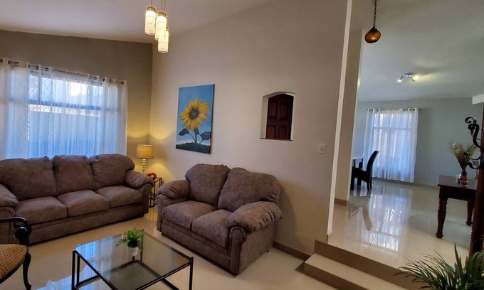 Ensenada Casa | Casa Playitas - Vista Al Mar. With Ozon, Locación Céntrica