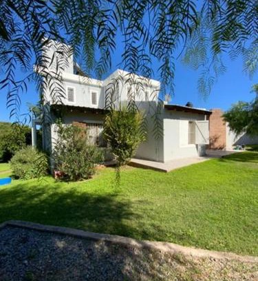Rio Ceballos Casa | Casa Privada para 8 personas con pileta Talar de Mendiolaza