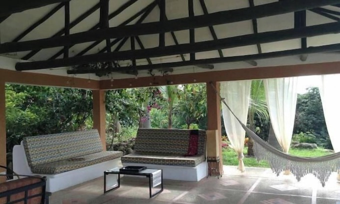 La Mesa Cabaña | Casa Quinta en Club Campestre de Lujo