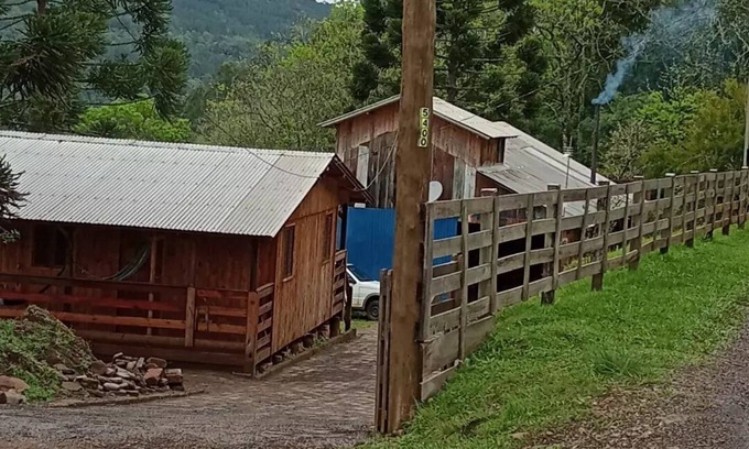 Sao Francisco de Paula Casa | Casa Rústica em Meio a Natureza