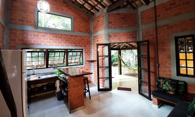 Praia do Pauba Chalet De Esquí | Casa Rústica com WiFi e churrasq em São Sebastião