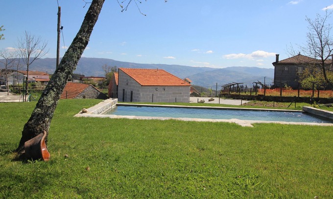 Baiao Otro | Casa Rústica no Douro, com Piscina e Churrasqueira