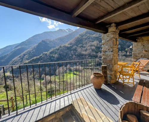Barruera Chalet De Esquí | Casa Rústica y Chic con Chimenea y Vistas Panorámicas de La Vall de Boí