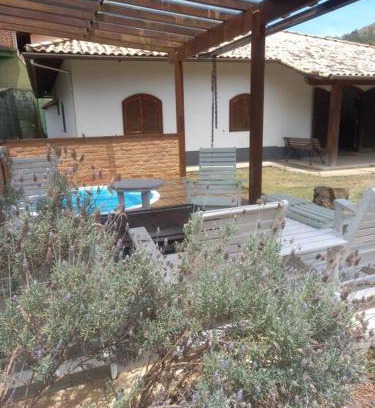 Nogueira Casa | Casa Raízes do Jardim - Rápido Acesso ao Centro de Itaipava