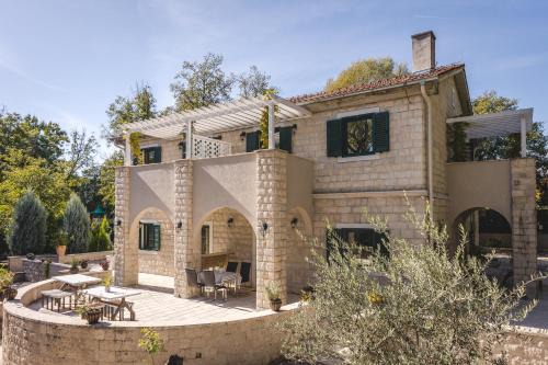 Pricelje Casa | Casa Ra
