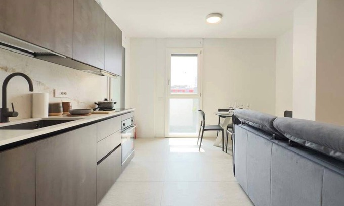 Ponte Seveso Apartamento | Casa Raffaele, modern design next to central station