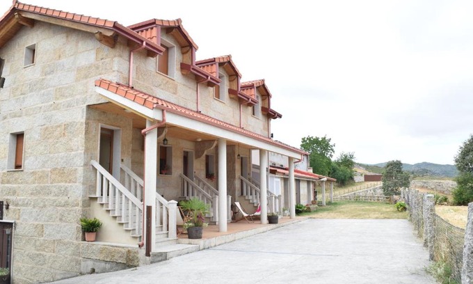 Requias Apartamento | Casa Requias