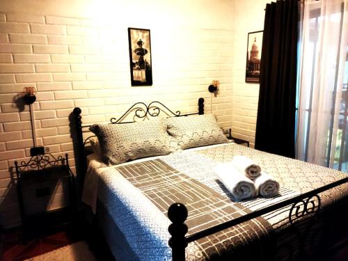 Santa Cruz Cama Y Desayuno | Casa Roble Añejo Bed & Breakfast