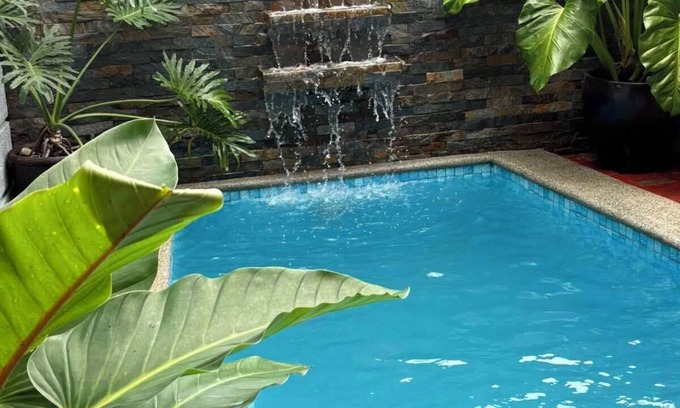 Tagaytay Casa | Casa Robles Villa 1: Homey, Cozy and Relaxing. With private pool. For 13pax