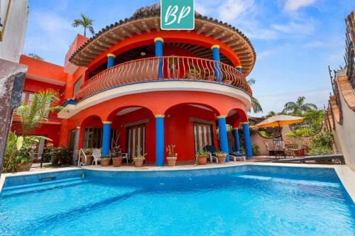 Bucerias Casa | Casa Rodeo - Golden Zone Villa with Large Pool & Rooftop Ocean Views