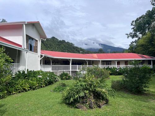 Los Naranjos Casa | Casa Romero - A cozy tradition