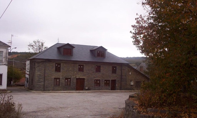 Branuelas Casa | Casa Rosi. Cumbres borrascosas Brañuelas