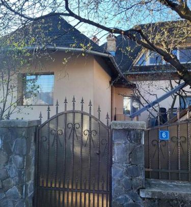 Breaza de Jos Apartamento | Casa Roza