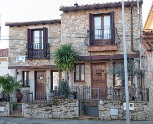 Aldeadavila de la Ribera Casa | Casa Rural El Olivo/El Almendro