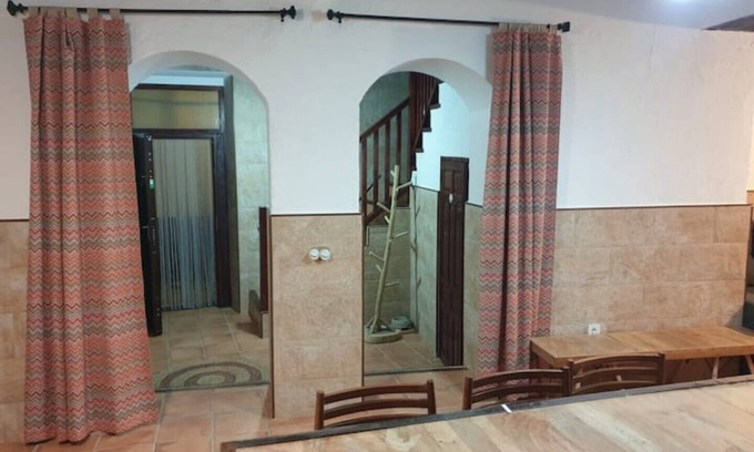 Abrucena Cabaña | Casa Rural Serrano en Abrucena, Almería, con futbolín y billar