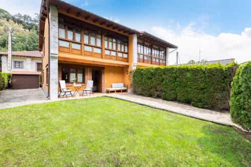 La Portilla Casa | Casa Rural en Barro Llanes