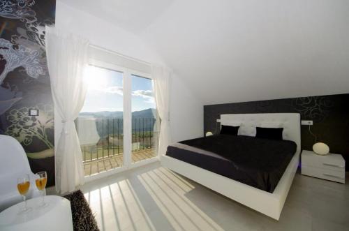 El Pueyo de Araguas Casa | Casa Rural La Esencia