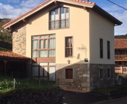 Demues Casa | Casa Rural La LLosina