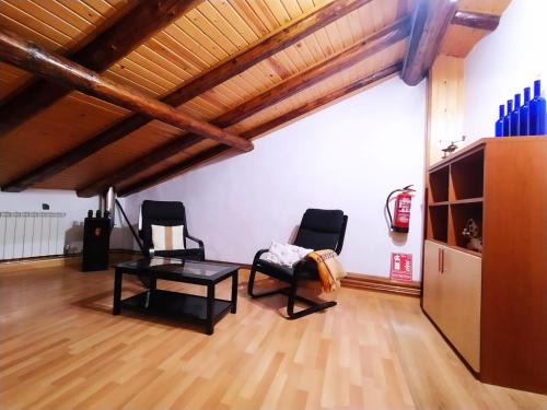 Sigues Casa | Casa Rural La Maestra