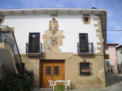 Abarzuza Casa | Casa Rural Laguao