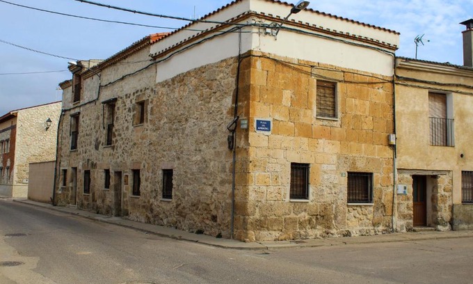 Valbuena de Duero Casa | CASA RURAL LAS BODEGAS