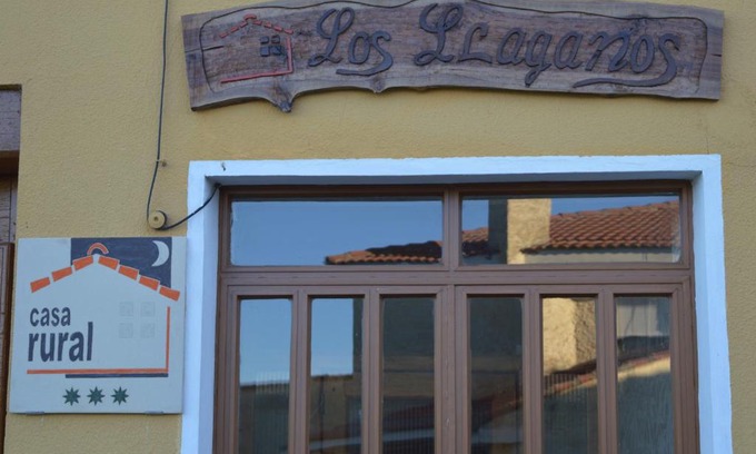 Villaturiel Casa | Casa Rural Los Lláganos