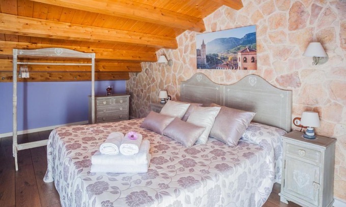 La Mata de los Olmos Casa | Casa Rural Millán