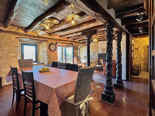 Haza Casa | Casa Rural Muralla de Haza