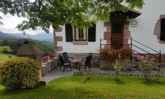 Zuaztoi de Azpilkueta Casa | Casa Rural Petisansenea II