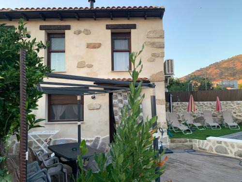 Casas del Monte Casa | CASA RURAL PUERTO-Otoño Mágico Valle del Ambroz