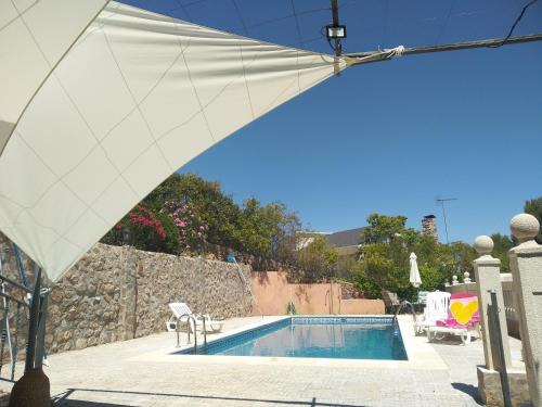 Navahermosa Chalet De Esquí | Casa Rural Río Cedena