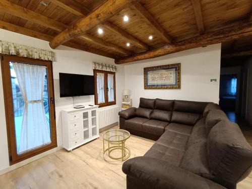 La Alberca Casa | Casa Rural Rio la Puente