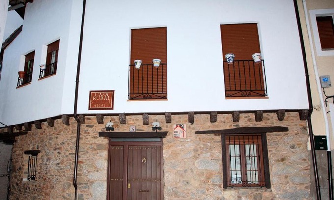 Guisando Casa | Casa Rural Samuel Paraca