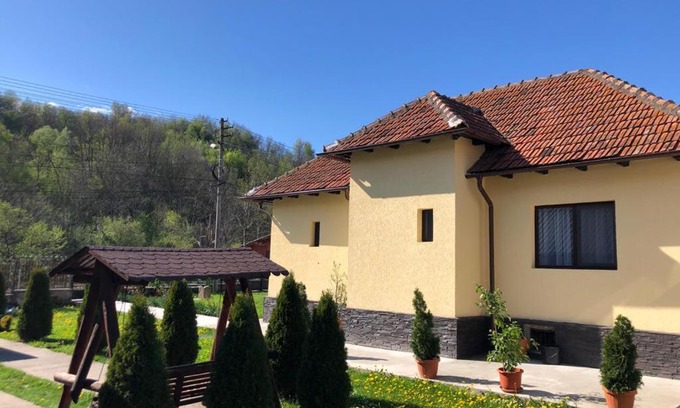 Slanic Casa | Casa Rusea