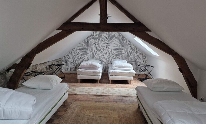 Bouchemaine Apartamento | Casa Séquoia : Magnificent Gîte - Bouchemaine