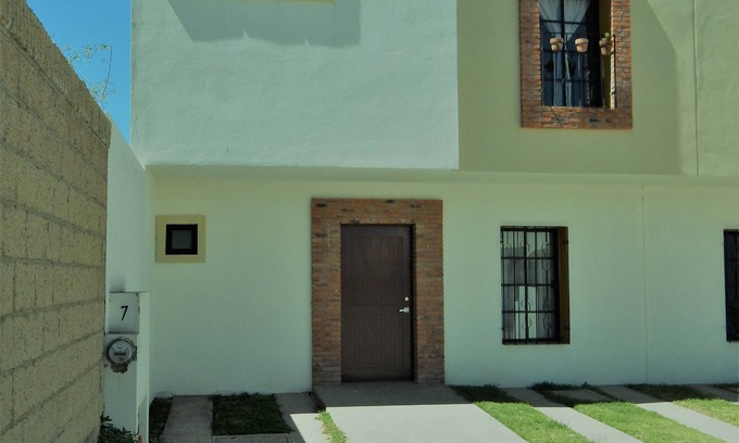 San Luis Potosi Casa | Casa San Luis- casa completamente amueblada, cerca del centro histórico de San Luis Potosí