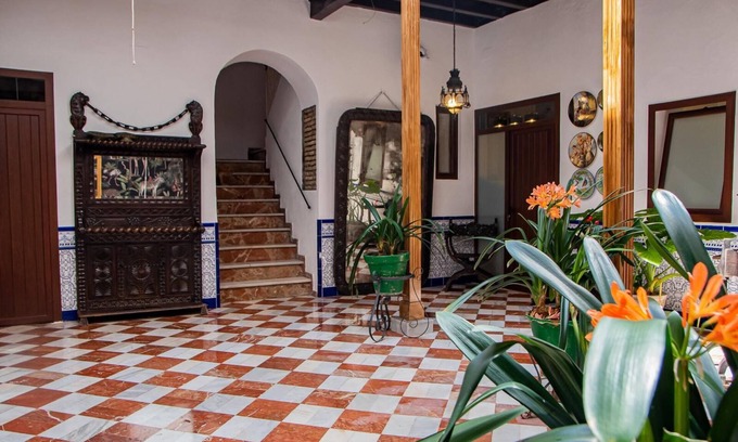Santa Catalina Hotel | Casa Señorial Sevillana. PIEDRA CHICA ( una habitacion) 2 camas 1 baño