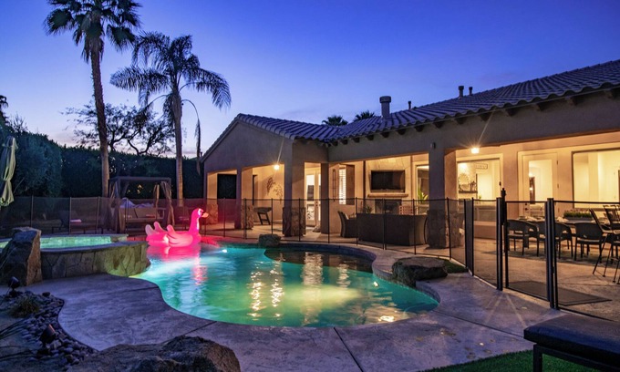 Rancho Santana Casa | Casa Serenity Luxury Living w/ Pool & Jacuzzi