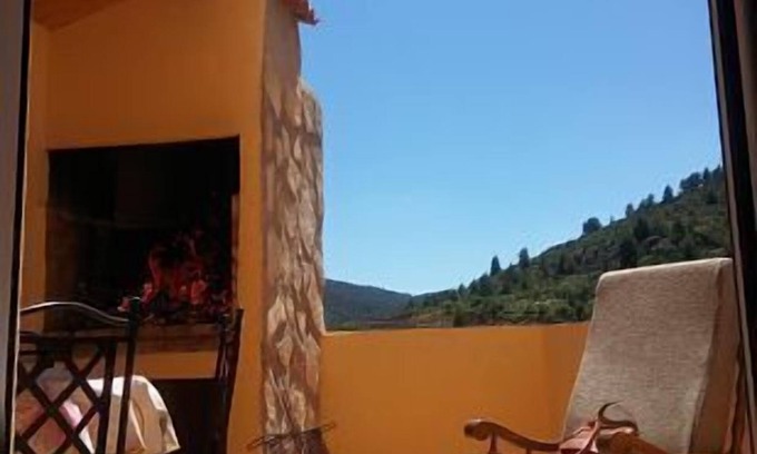 Santa Cruz de Moya Cabaña | Casa Serrana para 8 personas