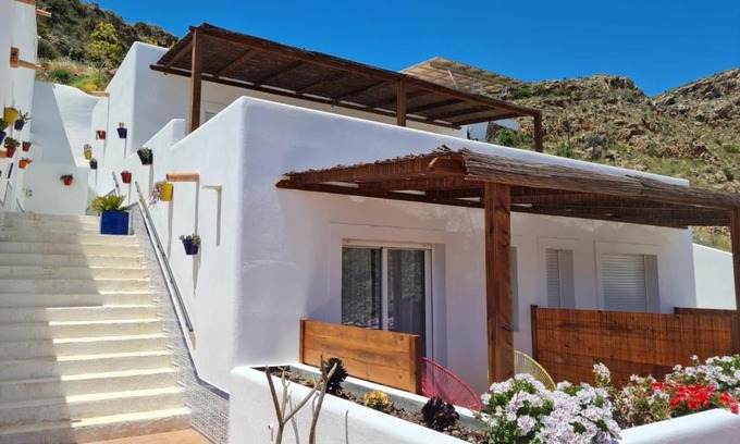 Gafares Casa | Casa Sol y Luz - casa rural