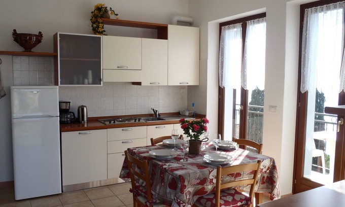 Torri del Benaco Apartamento | Casa Stefano n. 3 - espectacular vista al lago - estacionamiento - WIFI gratis