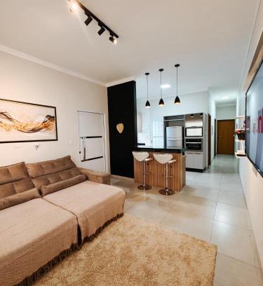 Tres Lagoas Casa | Casa super confortável 1 suite 1 quarto 2WC Cozinha completa Jardim Prox ao Shopping e ao Hospital Regional