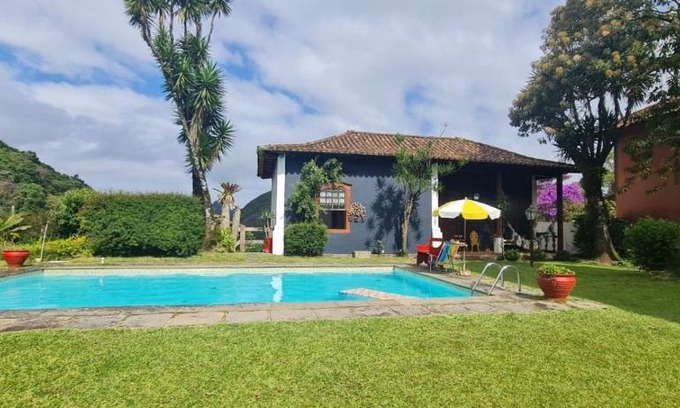 Petropolis Casa | Casa Temporada com Tranquilidade e Aconchego - Petrópolis - RJ